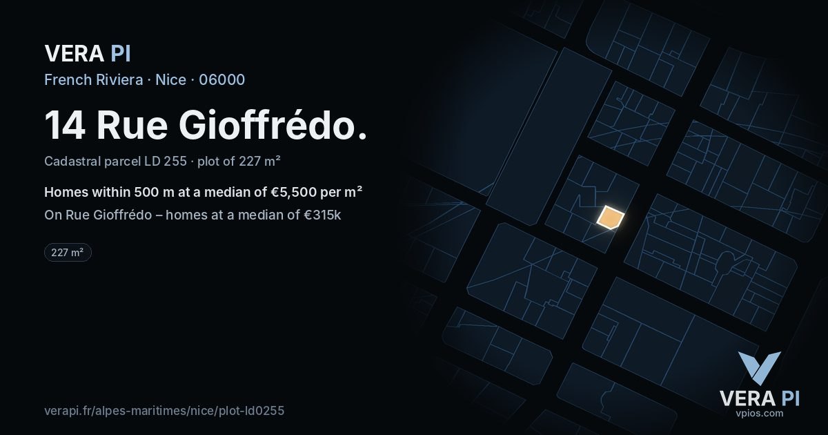 14 Rue Gioffrédo, Nice at night – the plot lit, the parcels around coloured by the prices near them