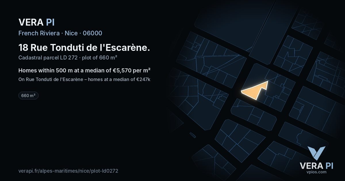 18 Rue Tonduti de l'Escarène, Nice at night – the plot lit, the parcels around coloured by the prices near them