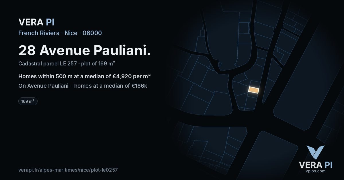 28 Avenue Pauliani, Nice at night – the plot lit, the parcels around coloured by the prices near them