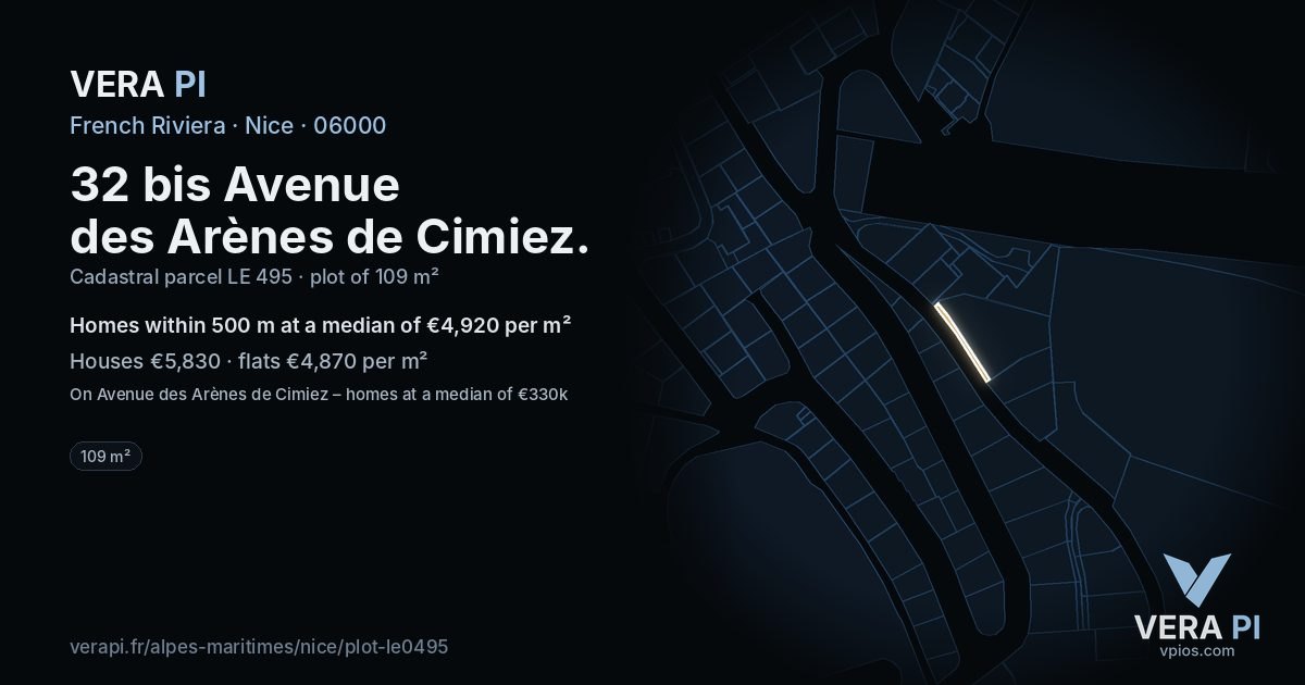 32 bis Avenue des Arènes de Cimiez, Nice at night – the plot lit, the parcels around coloured by the prices near them