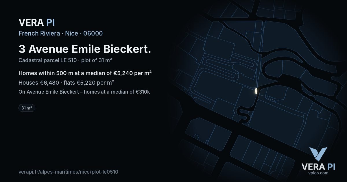 3 Avenue Emile Bieckert, Nice at night – the plot lit, the parcels around coloured by the prices near them