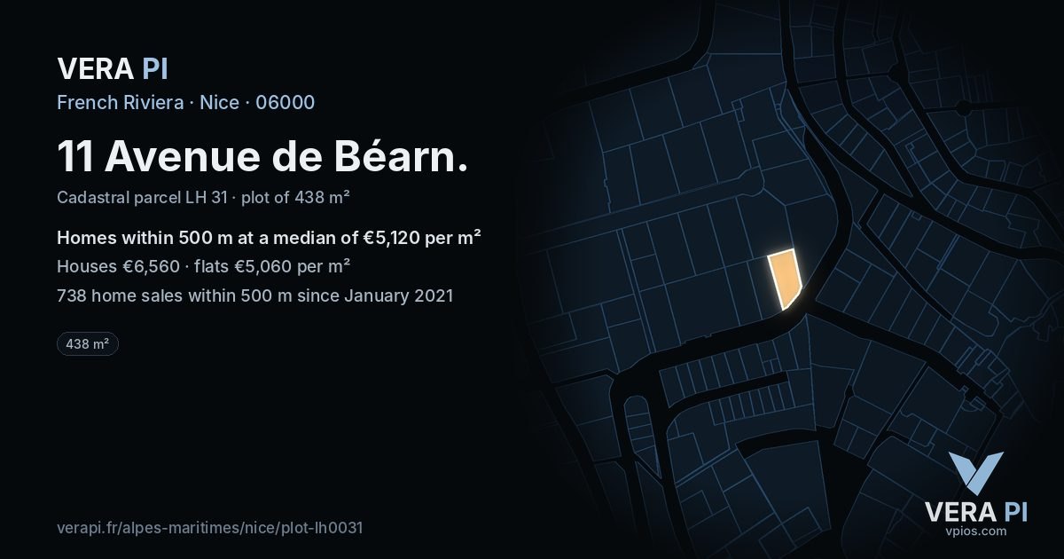11 Avenue de Béarn, Nice at night – the plot lit, the parcels around coloured by the prices near them