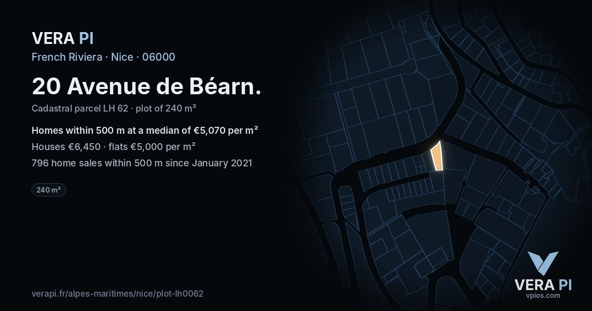 20 Avenue de Béarn, Nice at night – the plot lit, the parcels around coloured by the prices near them