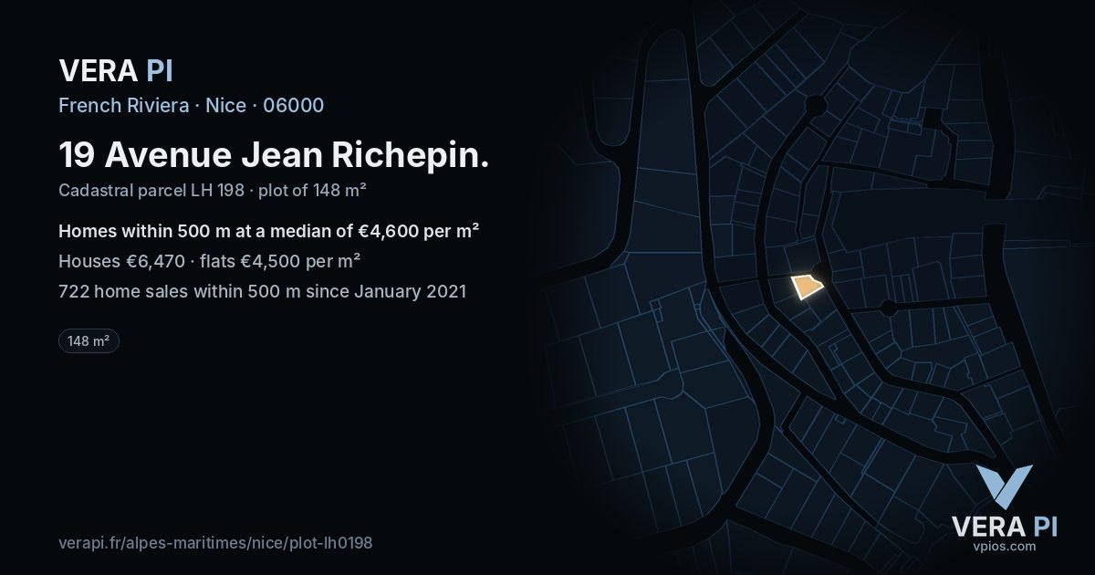 19 Avenue Jean Richepin, Nice at night – the plot lit, the parcels around coloured by the prices near them