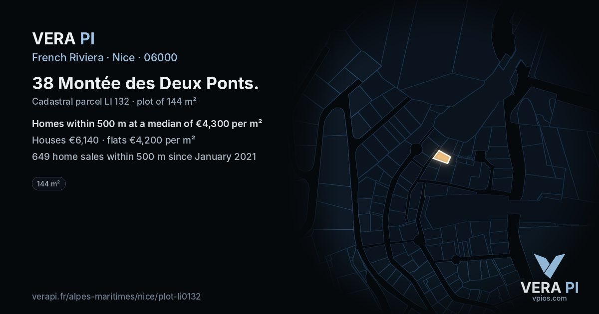 38 Montée des Deux Ponts, Nice at night – the plot lit, the parcels around coloured by the prices near them
