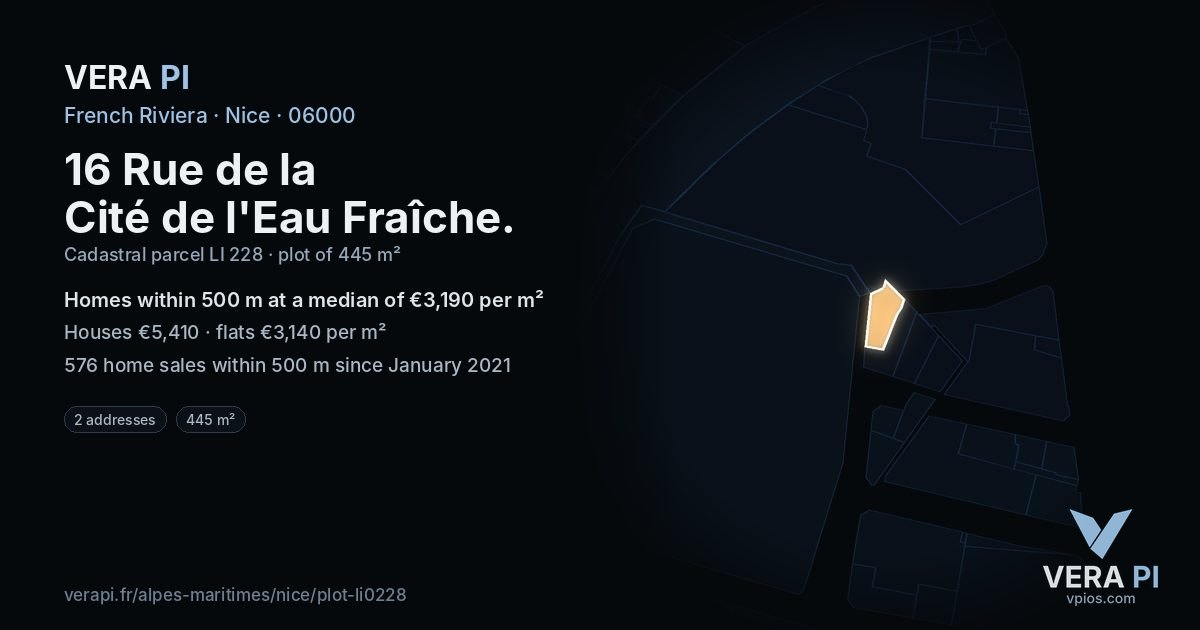 16 Rue de la Cité de l'Eau Fraîche, Nice at night – the plot lit, the parcels around coloured by the prices near them
