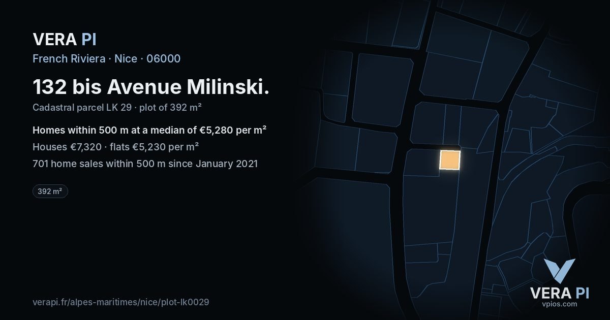 132 bis Avenue Milinski, Nice at night – the plot lit, the parcels around coloured by the prices near them