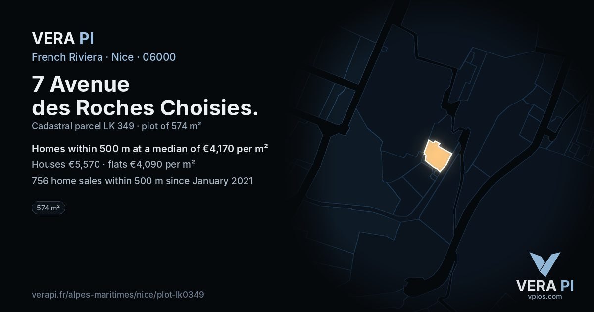 7 Avenue des Roches Choisies, Nice at night – the plot lit, the parcels around coloured by the prices near them