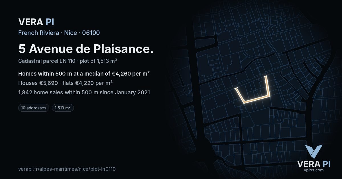 5 Avenue de Plaisance, Nice at night – the plot lit, the parcels around coloured by the prices near them