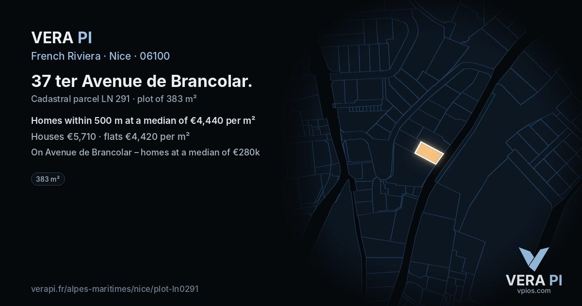 37 ter Avenue de Brancolar, Nice at night – the plot lit, the parcels around coloured by the prices near them