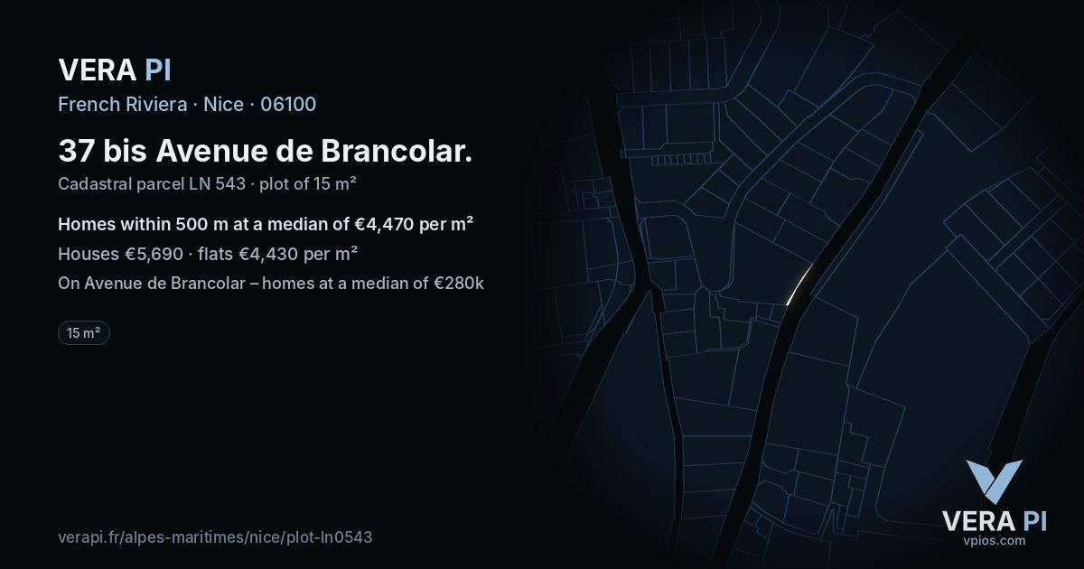 37 bis Avenue de Brancolar, Nice at night – the plot lit, the parcels around coloured by the prices near them