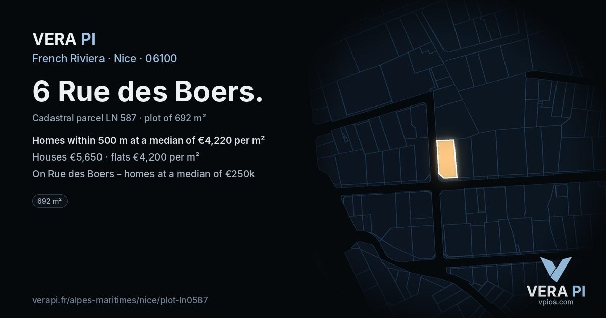 6 Rue des Boers, Nice at night – the plot lit, the parcels around coloured by the prices near them