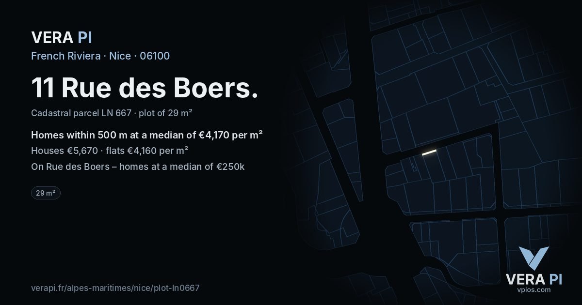 11 Rue des Boers, Nice at night – the plot lit, the parcels around coloured by the prices near them
