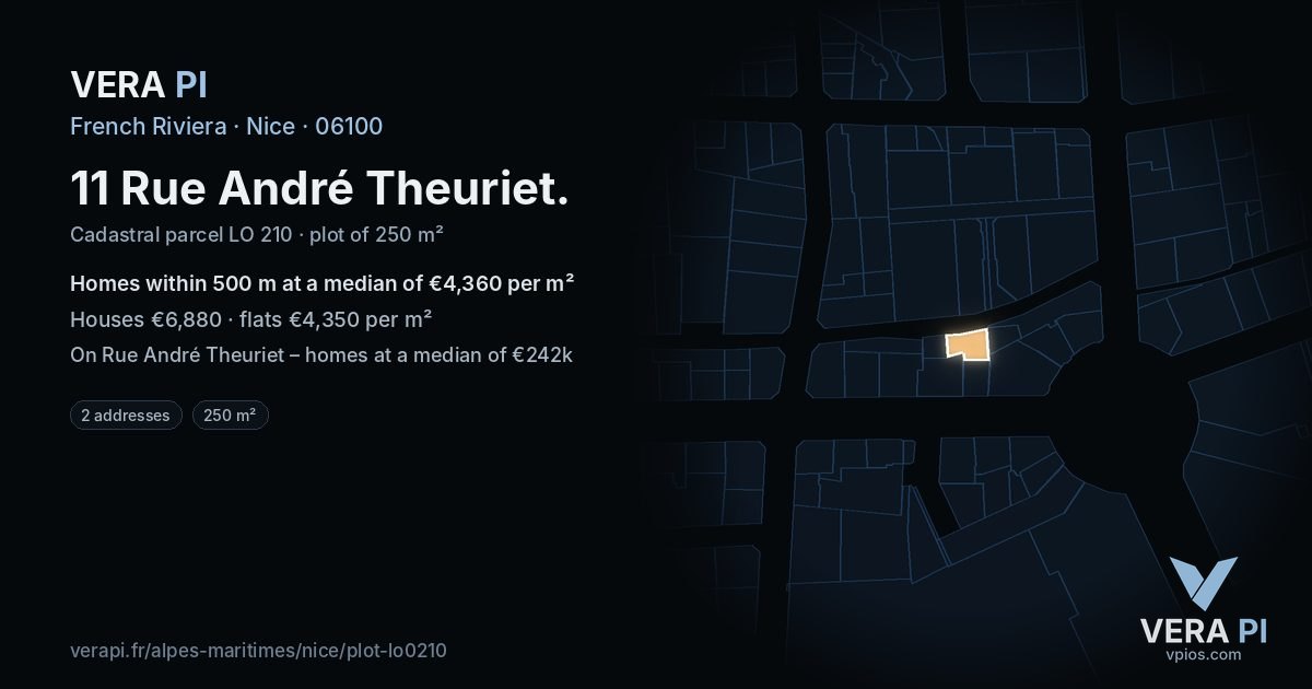 11 Rue André Theuriet, Nice at night – the plot lit, the parcels around coloured by the prices near them