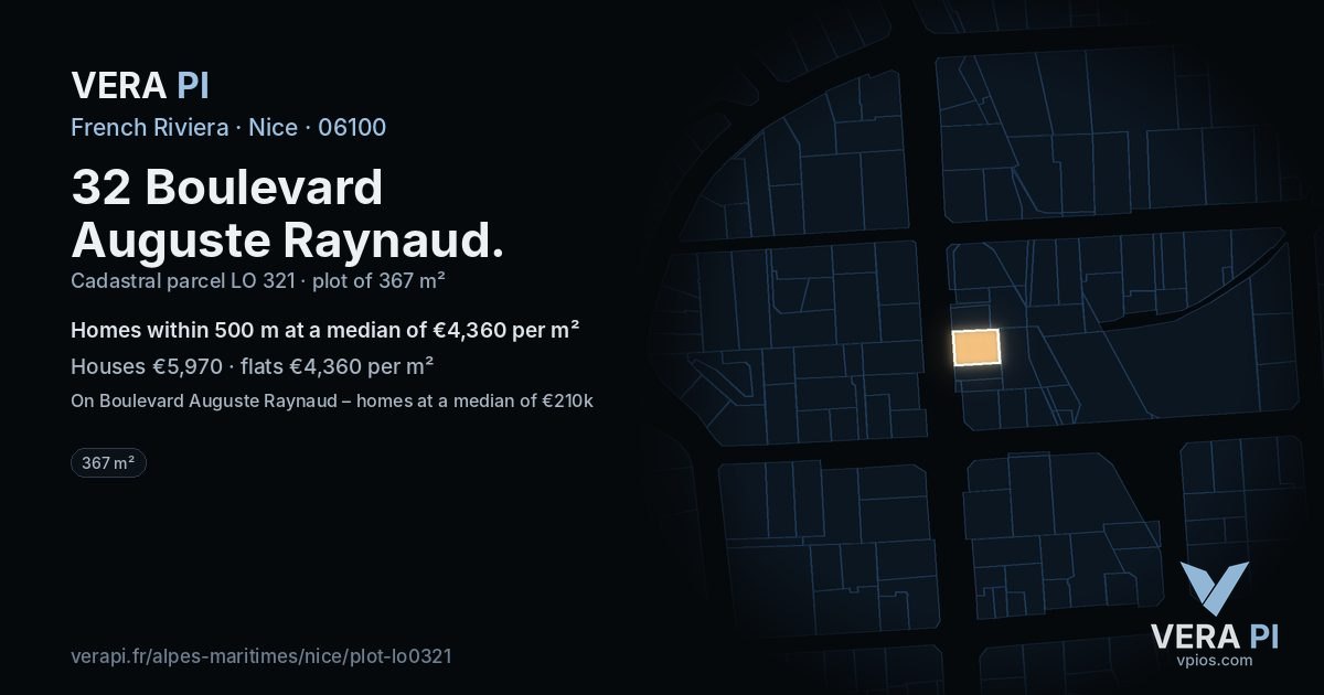 32 Boulevard Auguste Raynaud, Nice at night – the plot lit, the parcels around coloured by the prices near them