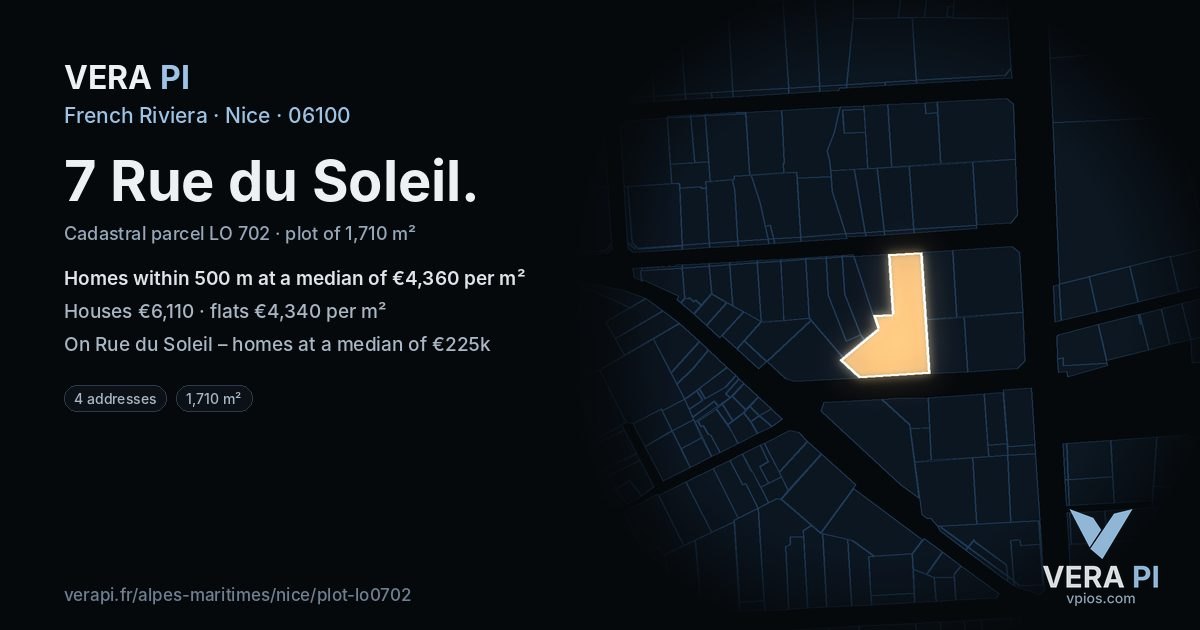 7 Rue du Soleil, Nice at night – the plot lit, the parcels around coloured by the prices near them