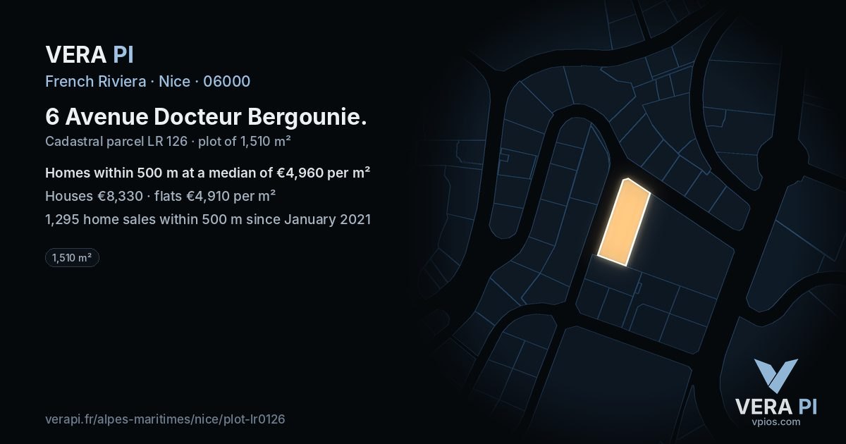 6 Avenue Docteur Bergounie, Nice at night – the plot lit, the parcels around coloured by the prices near them
