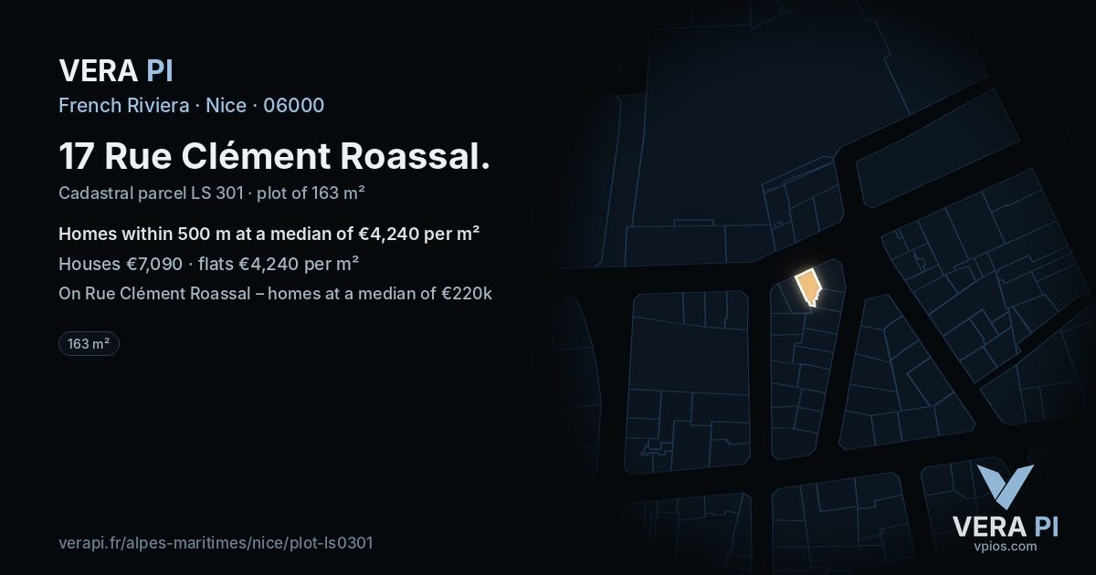 17 Rue Clément Roassal, Nice at night – the plot lit, the parcels around coloured by the prices near them