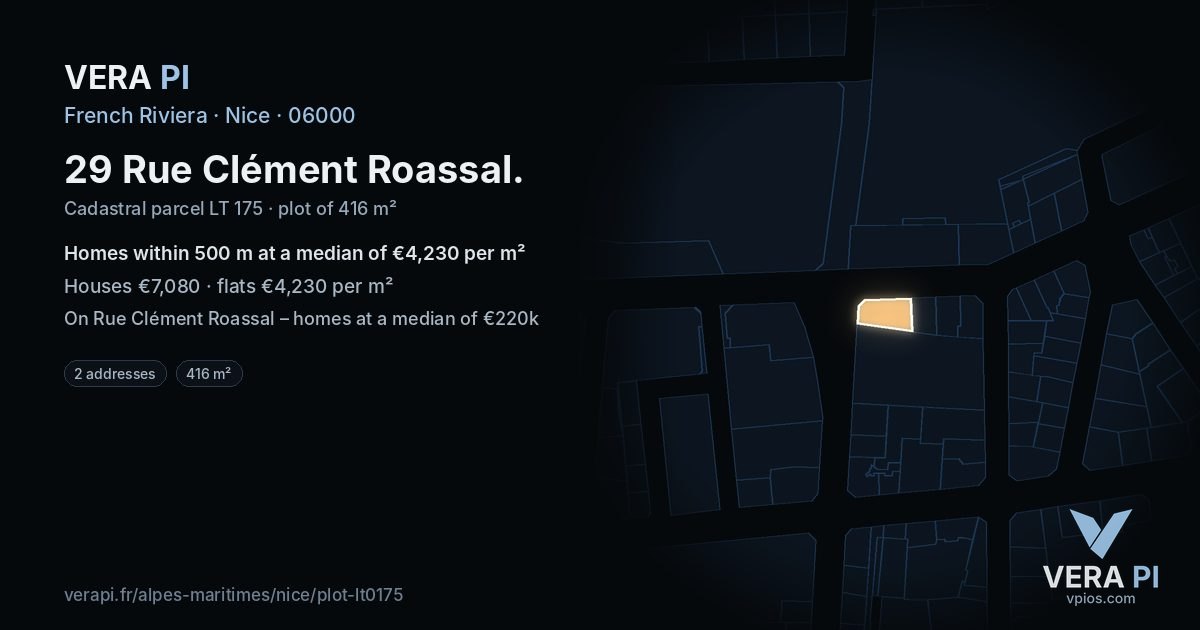 29 Rue Clément Roassal, Nice at night – the plot lit, the parcels around coloured by the prices near them