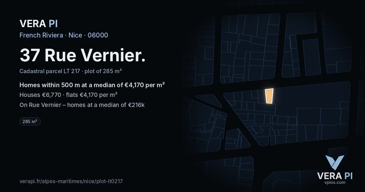37 Rue Vernier, Nice at night – the plot lit, the parcels around coloured by the prices near them