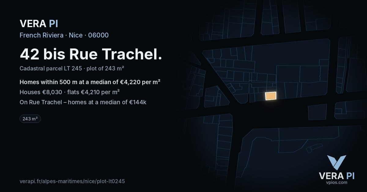 42 bis Rue Trachel, Nice at night – the plot lit, the parcels around coloured by the prices near them