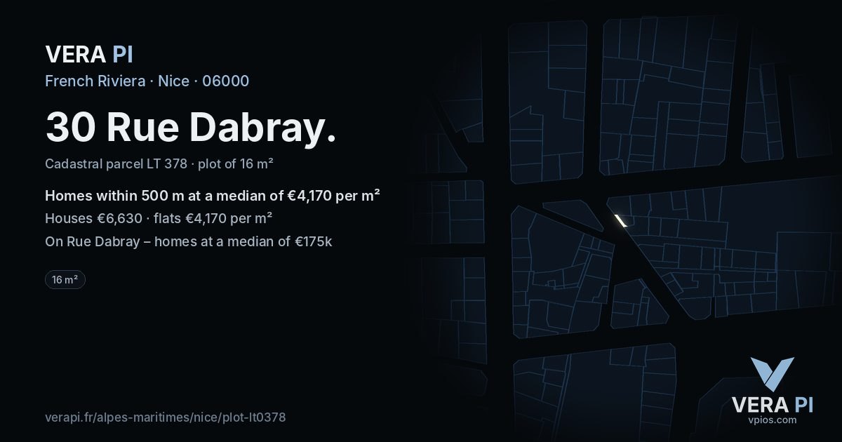 30 Rue Dabray, Nice at night – the plot lit, the parcels around coloured by the prices near them