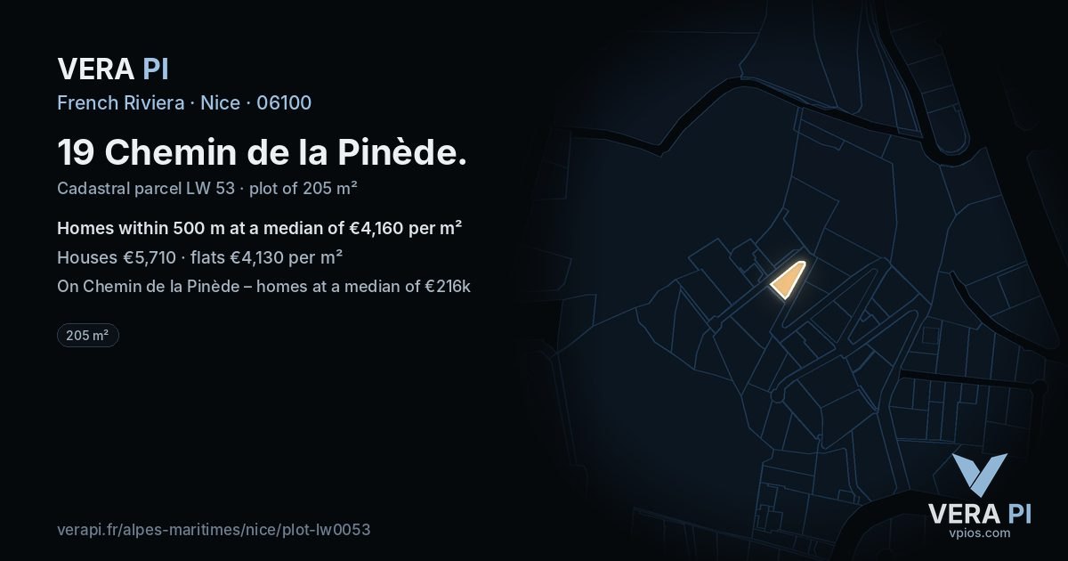 19 Chemin de la Pinède, Nice at night – the plot lit, the parcels around coloured by the prices near them