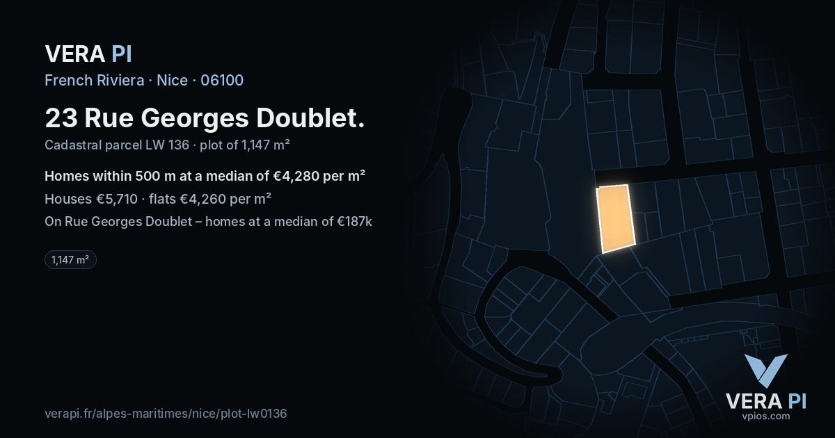 23 Rue Georges Doublet, Nice at night – the plot lit, the parcels around coloured by the prices near them