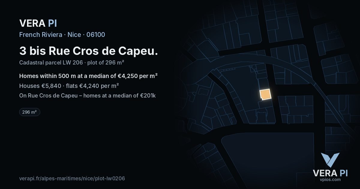 3 bis Rue Cros de Capeu, Nice at night – the plot lit, the parcels around coloured by the prices near them