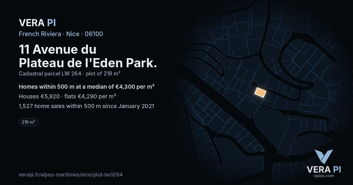 11 Avenue du Plateau de l'Eden Park, Nice at night – the plot lit, the parcels around coloured by the prices near them