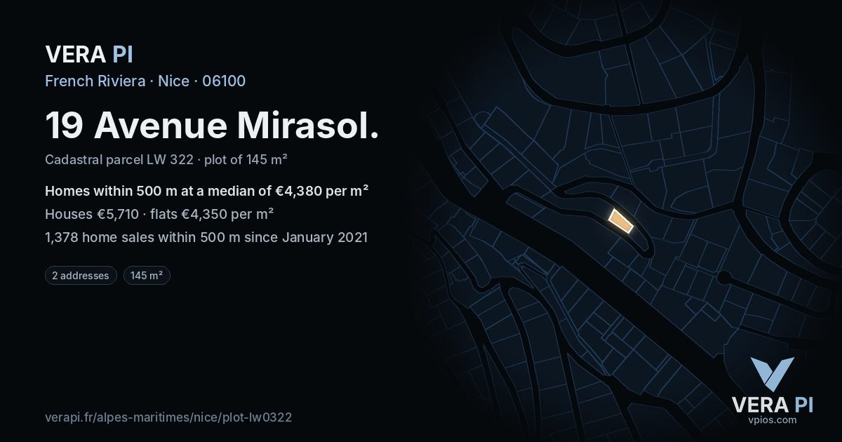 19 Avenue Mirasol, Nice at night – the plot lit, the parcels around coloured by the prices near them