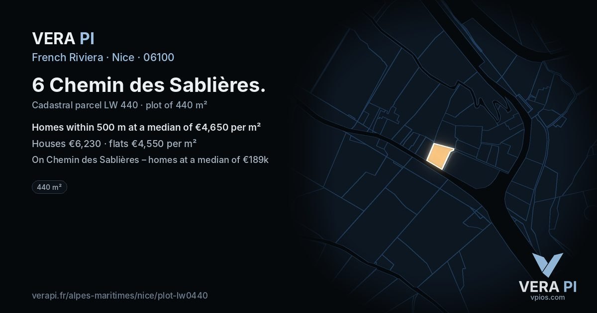 6 Chemin des Sablières, Nice at night – the plot lit, the parcels around coloured by the prices near them