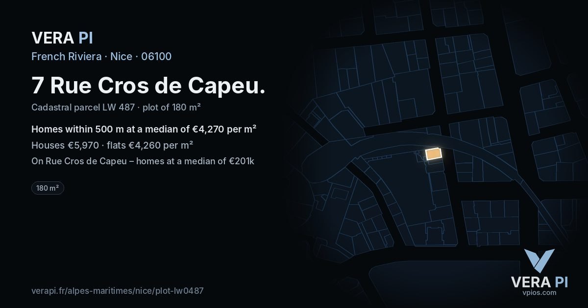 7 Rue Cros de Capeu, Nice at night – the plot lit, the parcels around coloured by the prices near them