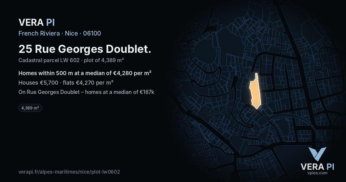 25 Rue Georges Doublet, Nice at night – the plot lit, the parcels around coloured by the prices near them