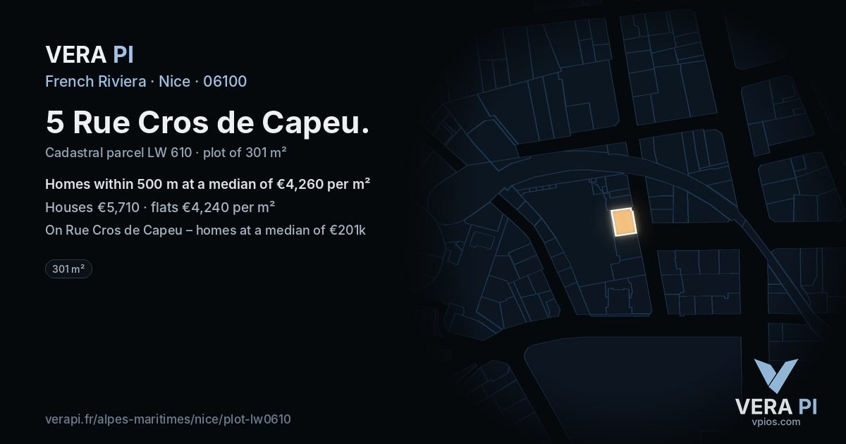 5 Rue Cros de Capeu, Nice at night – the plot lit, the parcels around coloured by the prices near them