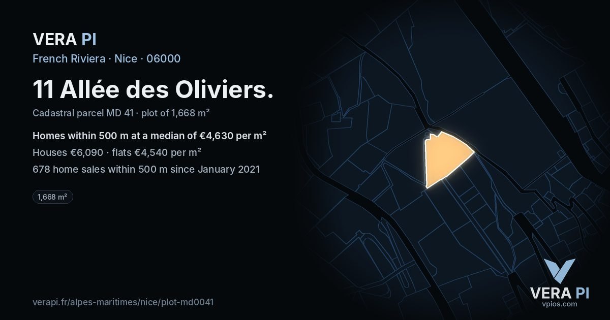 11 Allée des Oliviers, Nice at night – the plot lit, the parcels around coloured by the prices near them