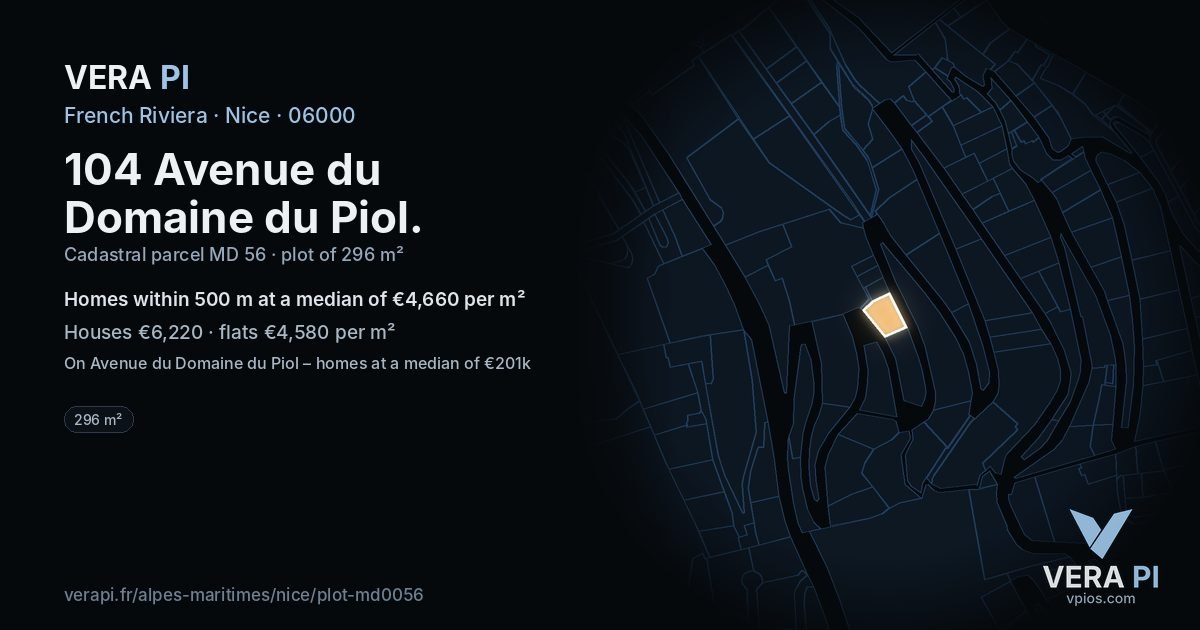 104 Avenue du Domaine du Piol, Nice at night – the plot lit, the parcels around coloured by the prices near them