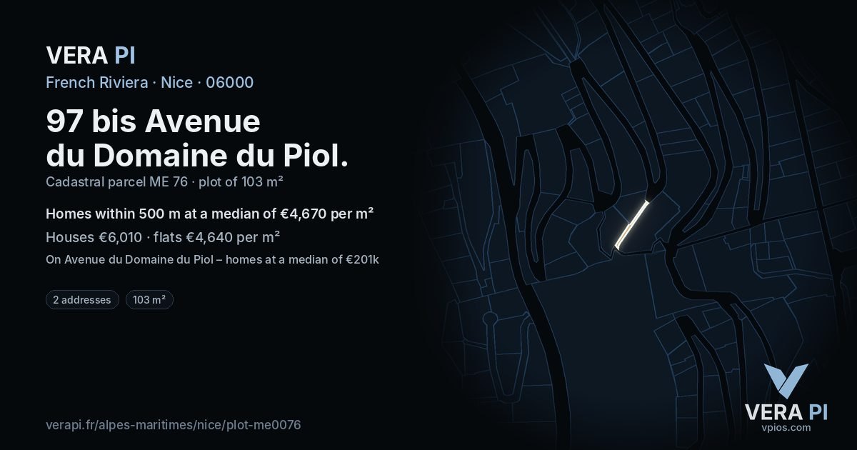 97 bis Avenue du Domaine du Piol, Nice at night – the plot lit, the parcels around coloured by the prices near them
