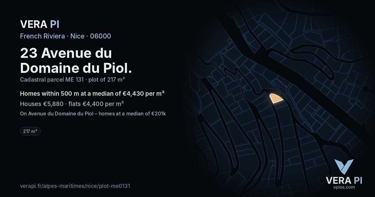 23 Avenue du Domaine du Piol, Nice at night – the plot lit, the parcels around coloured by the prices near them