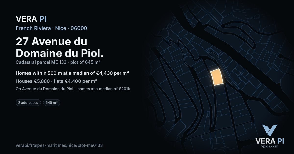 27 Avenue du Domaine du Piol, Nice at night – the plot lit, the parcels around coloured by the prices near them
