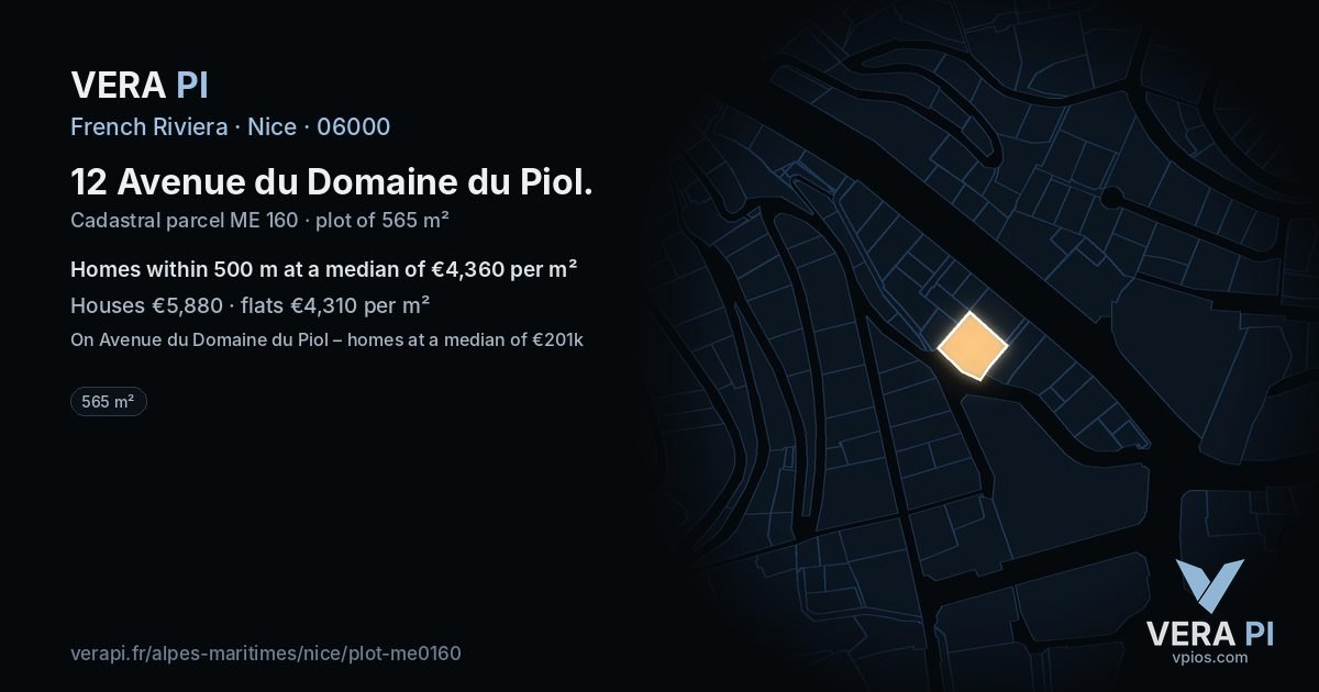 12 Avenue du Domaine du Piol, Nice at night – the plot lit, the parcels around coloured by the prices near them