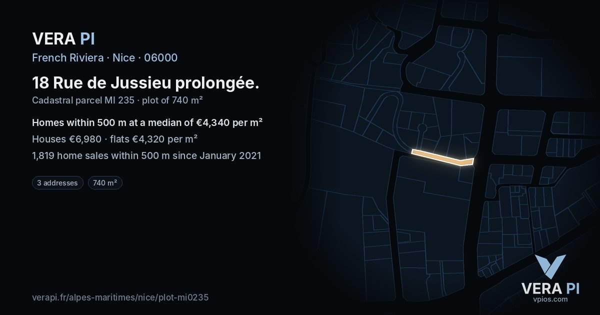 18 Rue de Jussieu prolongée, Nice at night – the plot lit, the parcels around coloured by the prices near them