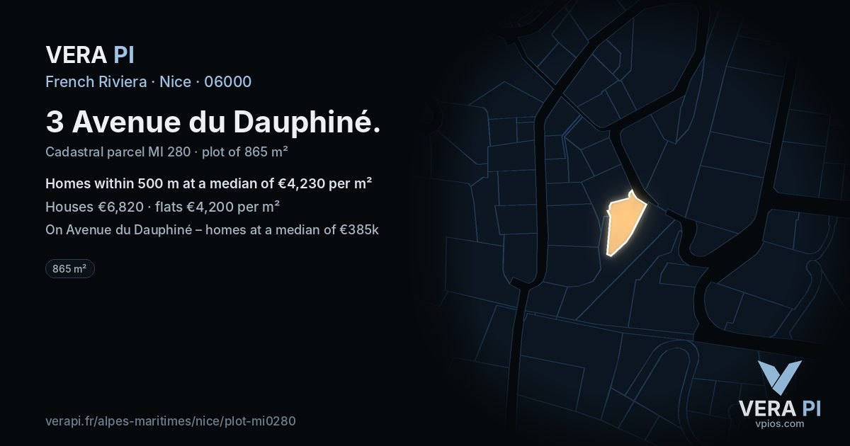 3 Avenue du Dauphiné, Nice at night – the plot lit, the parcels around coloured by the prices near them