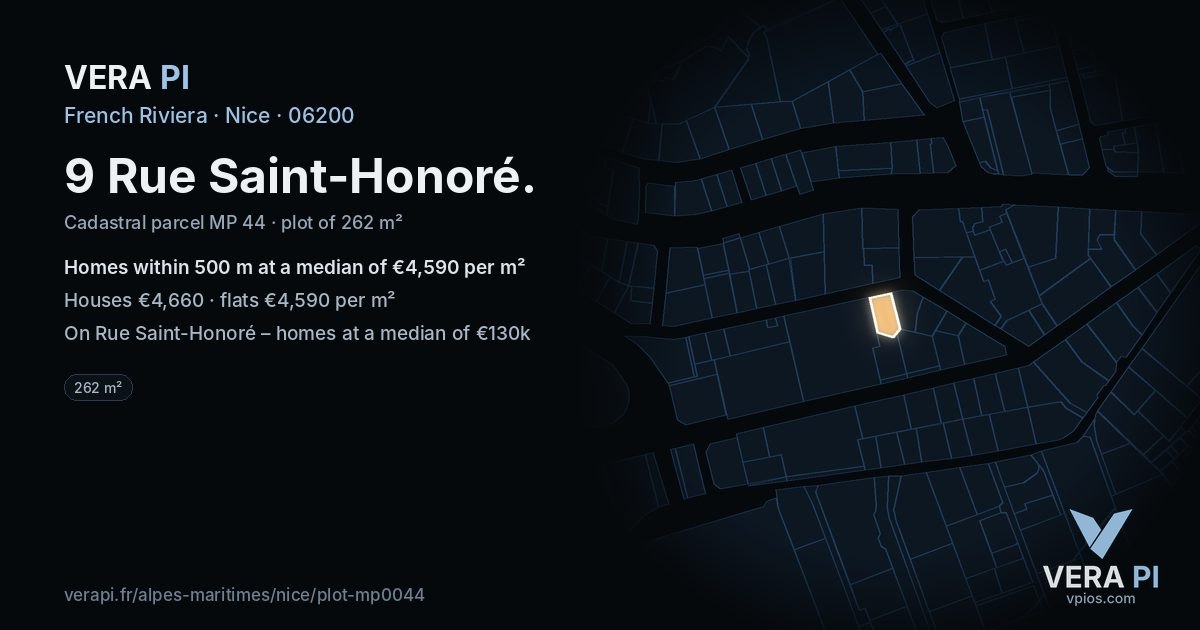 9 Rue Saint-Honoré, Nice at night – the plot lit, the parcels around coloured by the prices near them