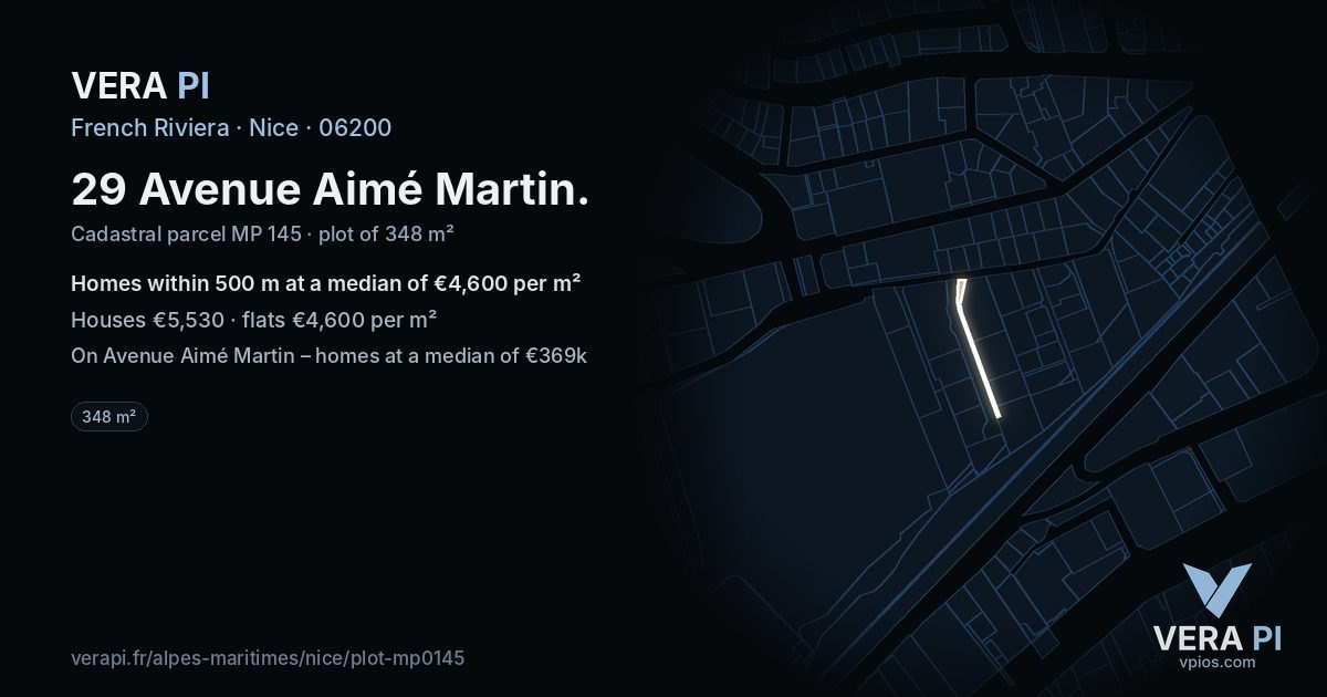 29 Avenue Aimé Martin, Nice at night – the plot lit, the parcels around coloured by the prices near them