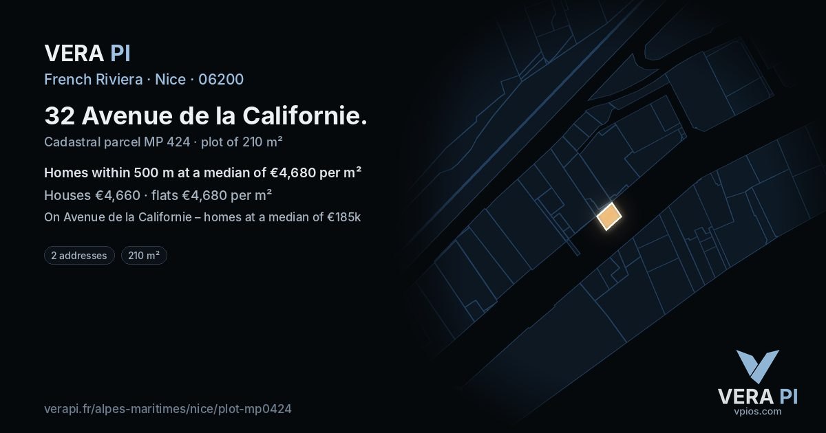 32 Avenue de la Californie, Nice at night – the plot lit, the parcels around coloured by the prices near them