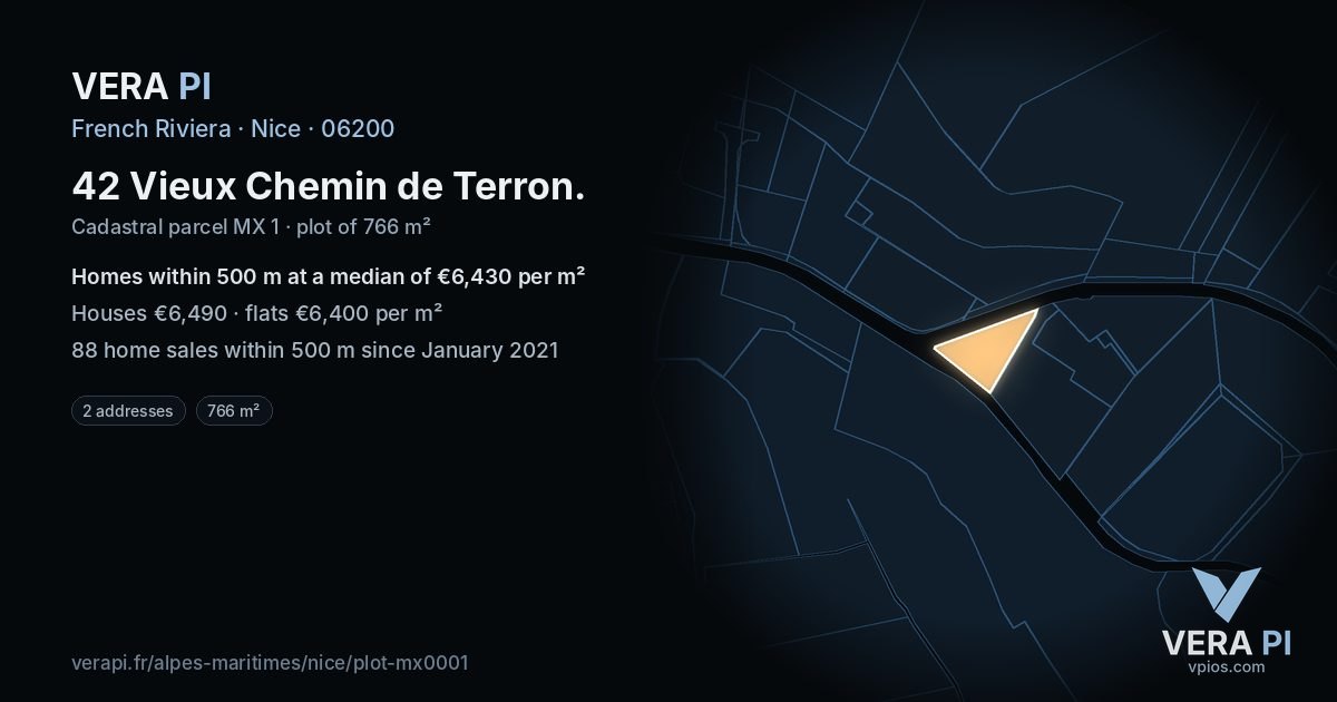 42 Vieux Chemin de Terron, Nice at night – the plot lit, the parcels around coloured by the prices near them