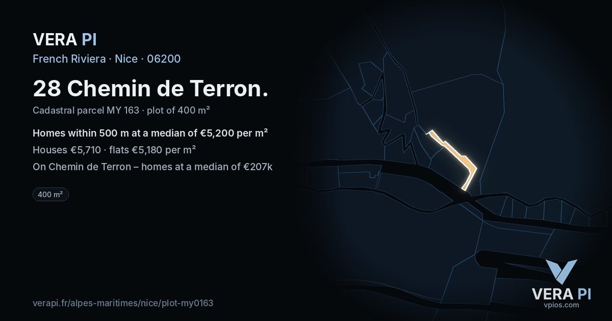 28 Chemin de Terron, Nice at night – the plot lit, the parcels around coloured by the prices near them