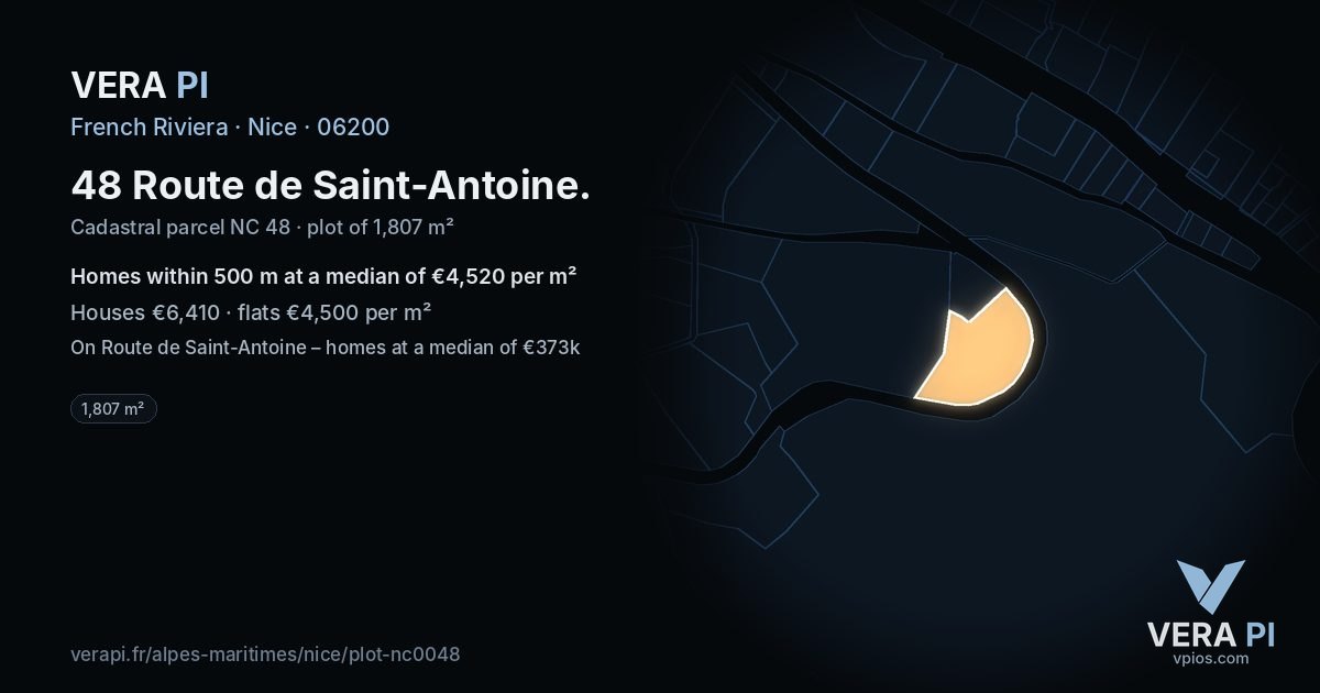 48 Route de Saint-Antoine, Nice at night – the plot lit, the parcels around coloured by the prices near them