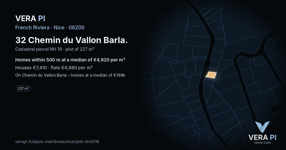 32 Chemin du Vallon Barla, Nice at night – the plot lit, the parcels around coloured by the prices near them